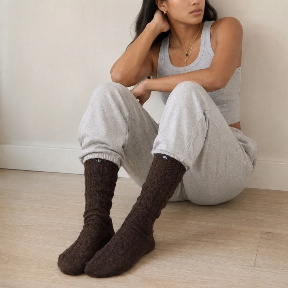 Alo Yoga Womens Goddess Socks OS Espresso Brown Cable Knit Balletcore